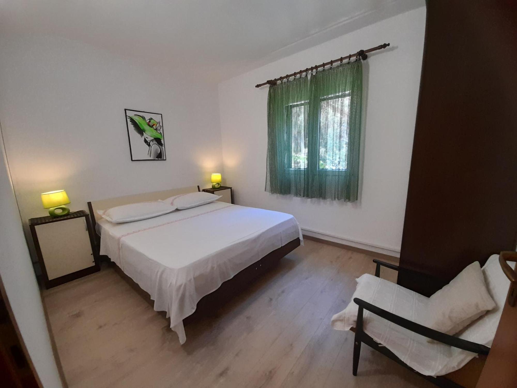 House-Apartments Ela -Mirca- Family Holiday Mirca  Экстерьер фото